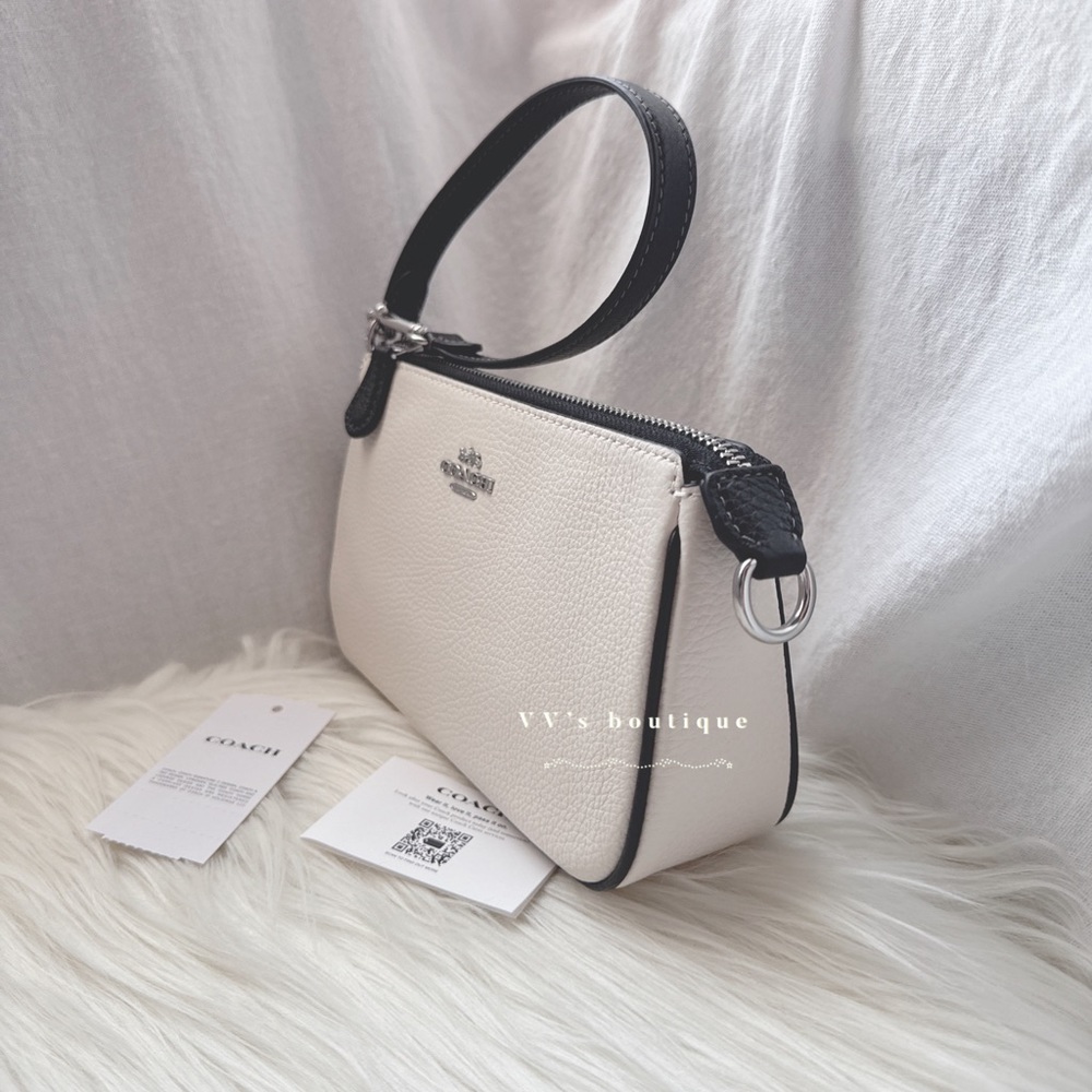 NWT Coach Nolita 19 Pebble Leather Large Wristlet Pochette Bag Chalk Black CP490 - Picture 5 of 9